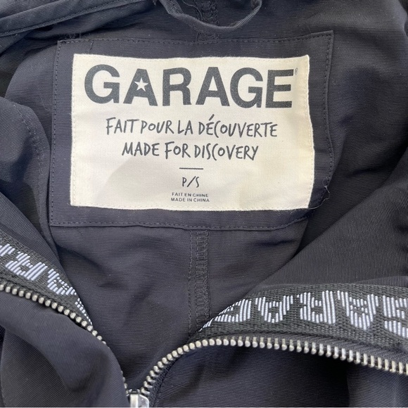 Garage rain jacket - Picture 4 of 4